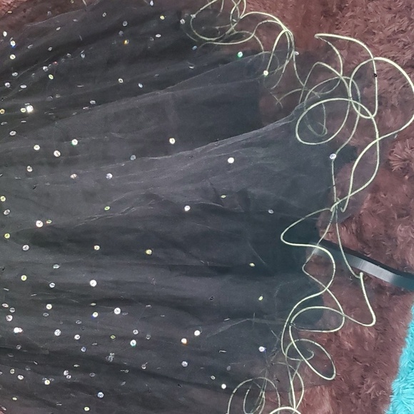 Mori Lee Tulle and Sequin Strapless Prom Dress - Picture 4 of 7